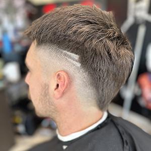Barber Raj men's barber umina